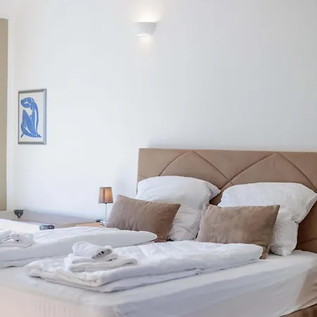 Mileni - Relaxing With Private Pool Villa *