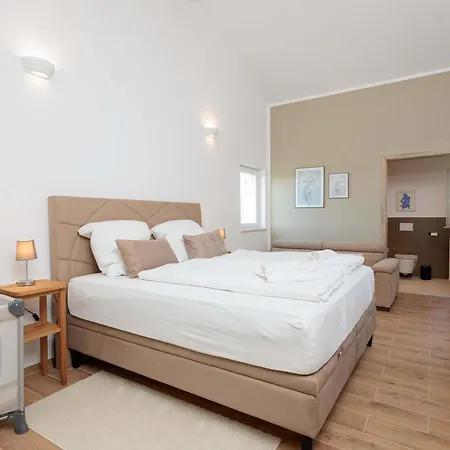 Vila Mileni - Relaxing With Private Pool *
