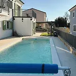 Vila Mileni - Relaxing With Private Pool Farini