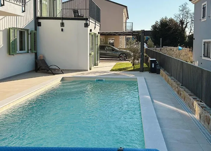 Villa Mileni - Relaxing With Private Pool Farini