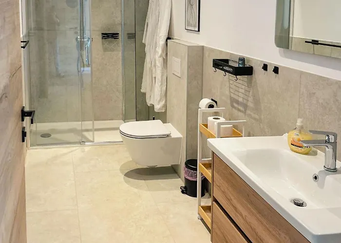 Villa Mileni - Relaxing With Private Pool Farini